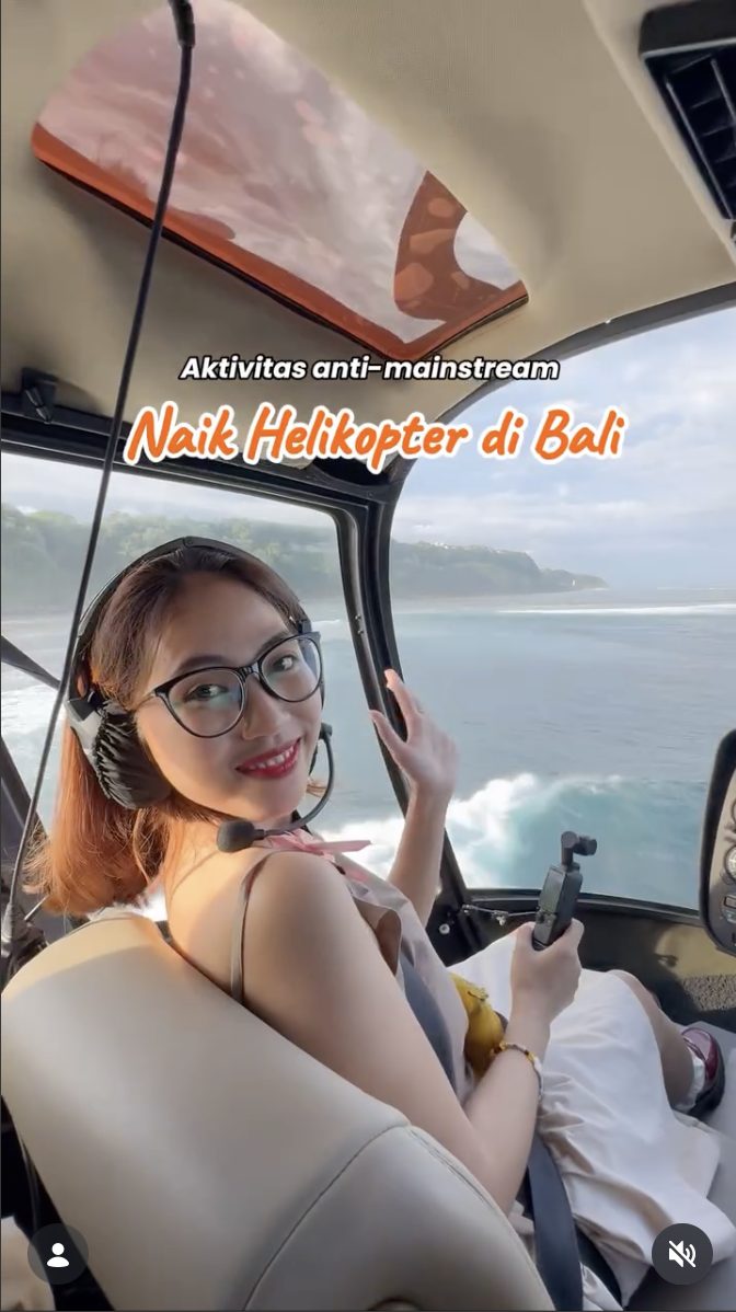 Naik helikopter di Bali